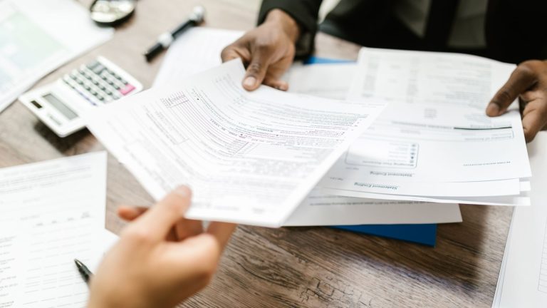 Délai entre contrat de réservation et acte de vente: combien prévoir ?