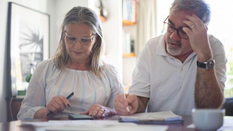 Taxe d’habitation résidence secondaire : qui paie, quel montant et comment l’éviter légalement ?